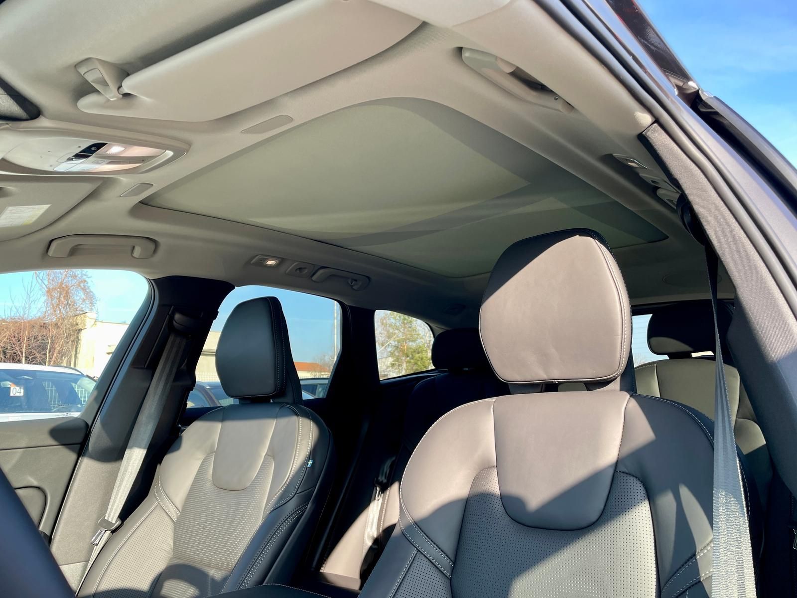 Volvo XC60 B5 AWD Ultimate Bright 360° ACC B&W HUD LHZ