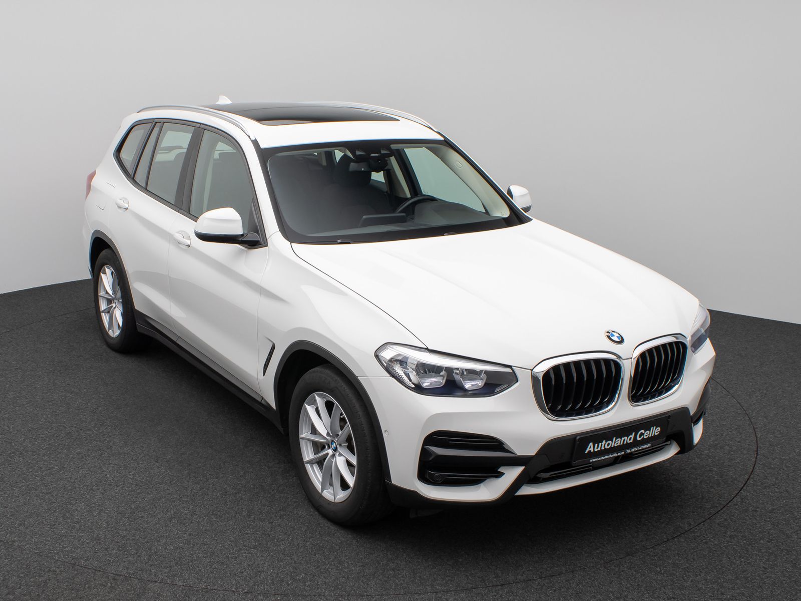 BMW X3 xD30e Panorama Kamera DAB HiFi WLAN Stop&Go