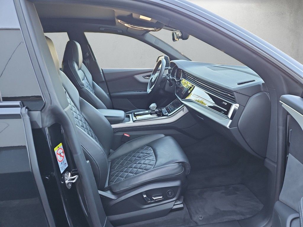 Audi Q8 55 TFSI quattro tiptronic *S line*Pano*AHK*