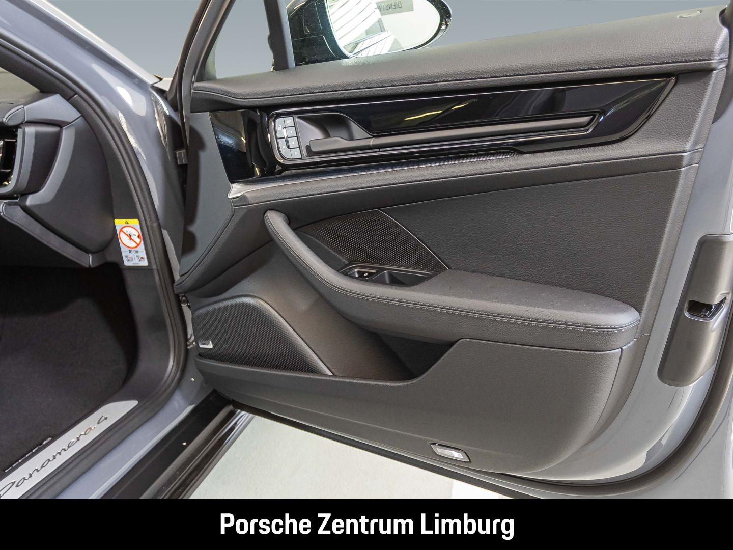 Porsche Panamera 4 E-Hybrid BOSE LED-Matrix