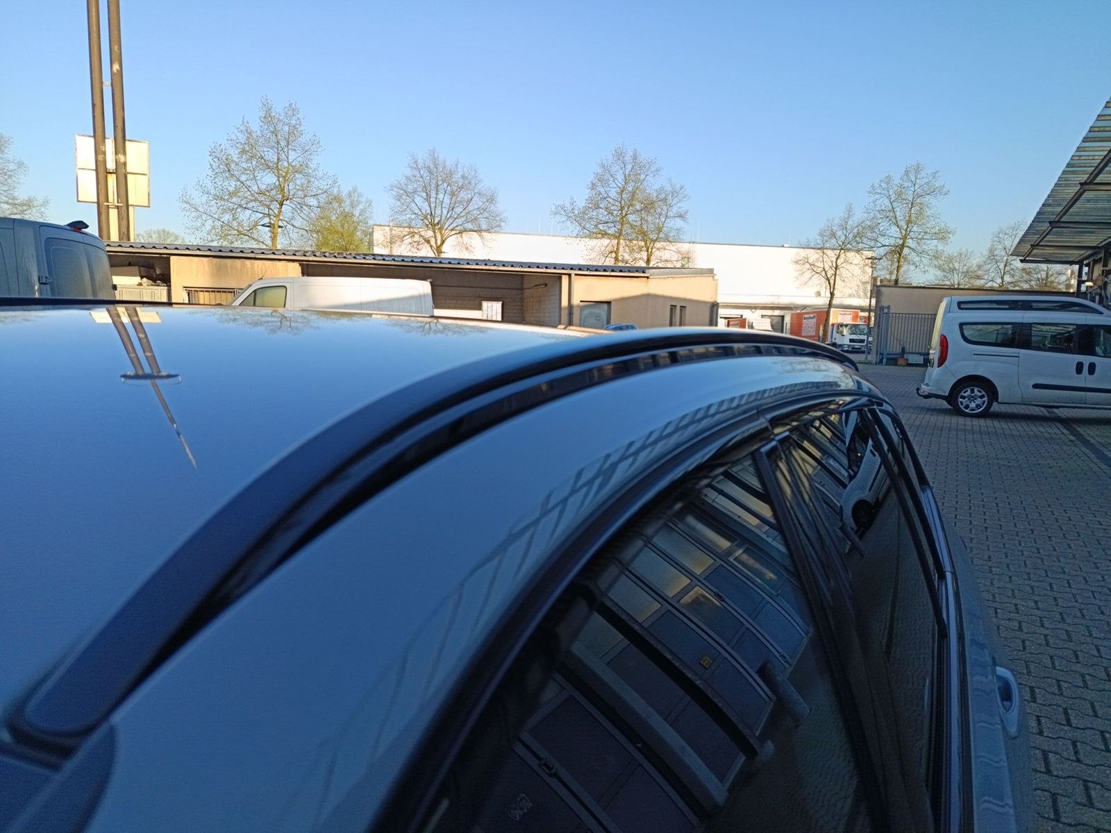 BMW 320d xDrive touring+M SPORTPAKET+19"ALU+STOP&GO+