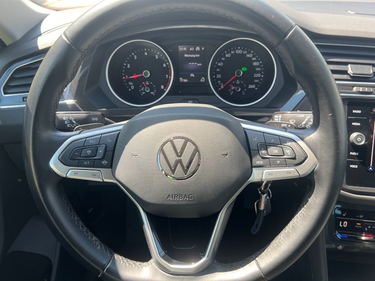 Volkswagen Tiguan LIFE - Samsaru's Car Outlet