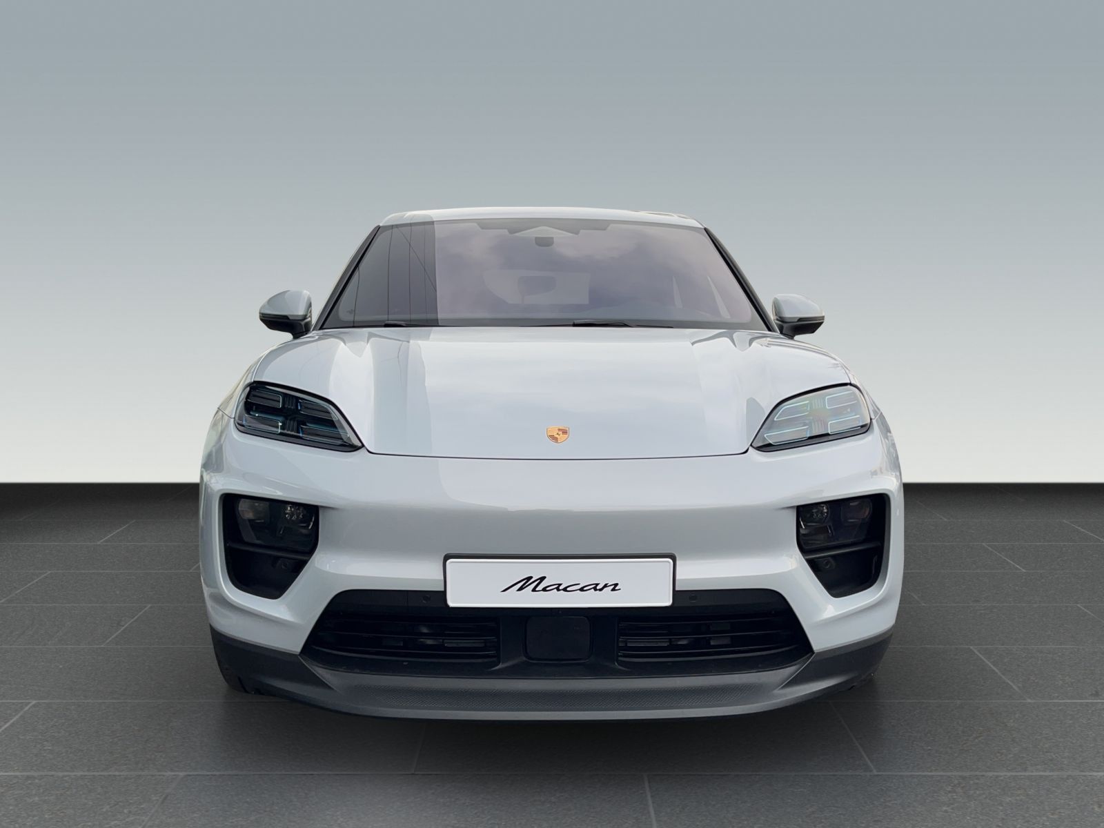 Porsche Macan 4 - Samsaru's Car Outlet