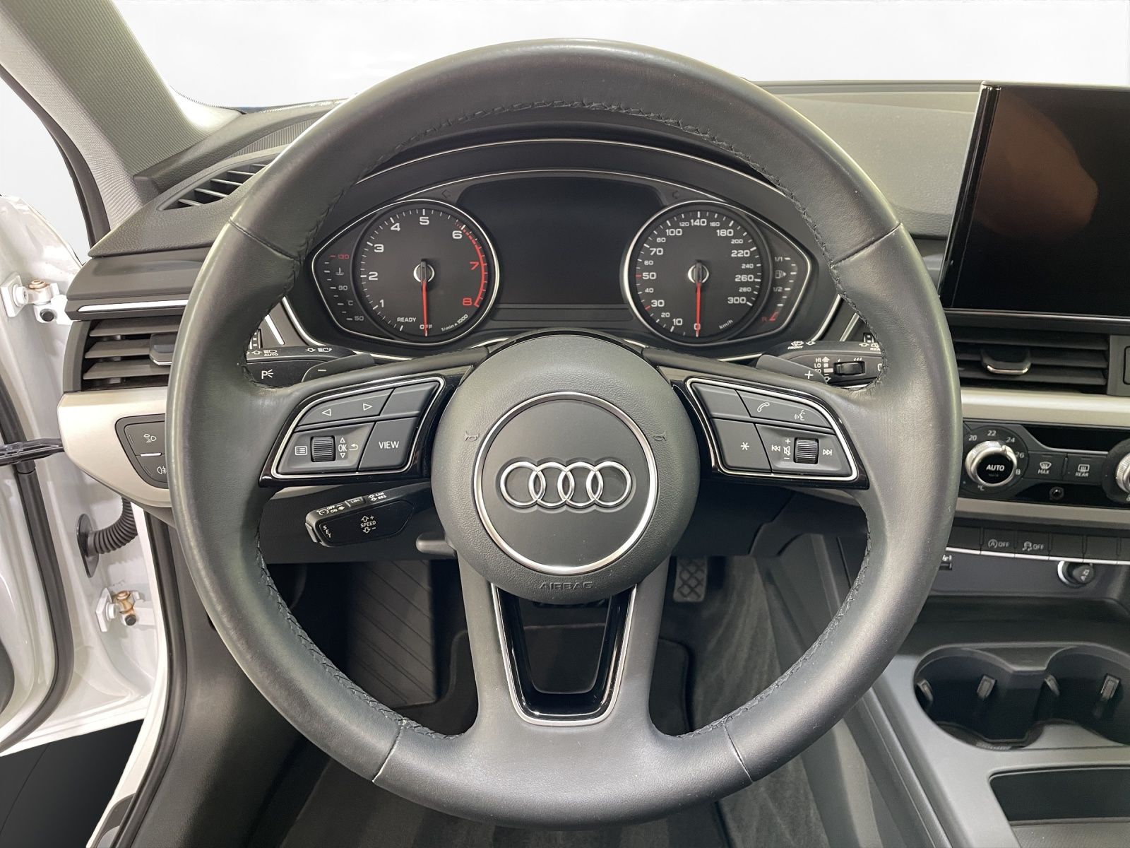 Audi A4 Avant 35 TFSI S tronic advanced - Samsaru's Car Outlet