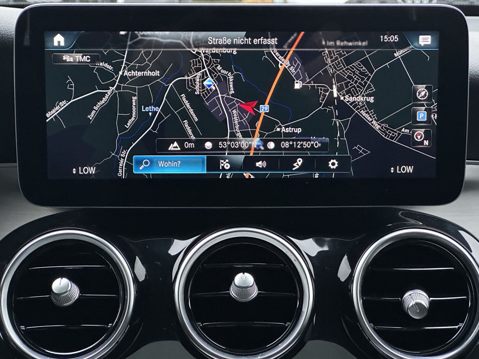 Mercedes-Benz GLC 200d 4M AMG-Line NAV+LED+AHK+HUD+PANO+ACC+PP