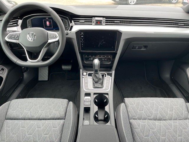 Volkswagen Passat 2.0 TDI - Samsaru's Car Outlet