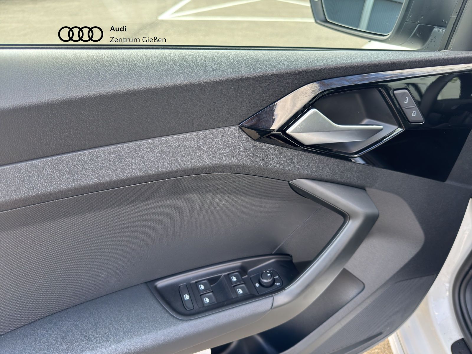 Audi A1 Sportback 25 TFSI S-tronic S line LED MMI Nav