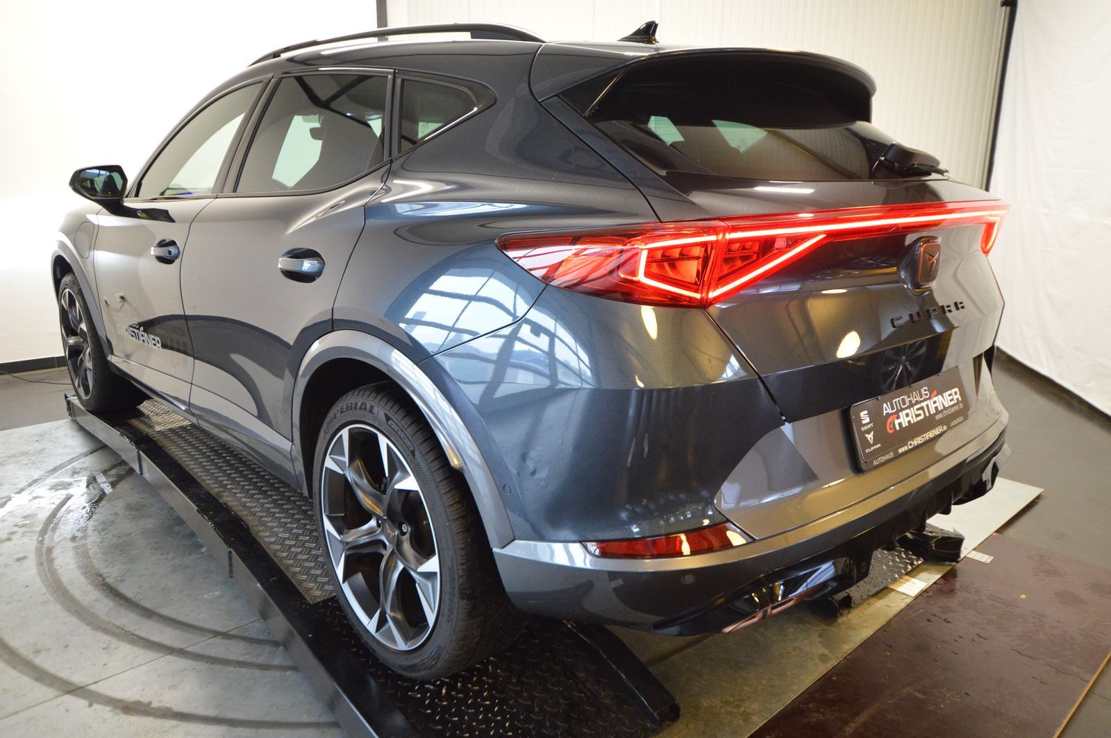 Cupra Formentor 1.4 e-HYBRID - Samsaru's Car Outlet