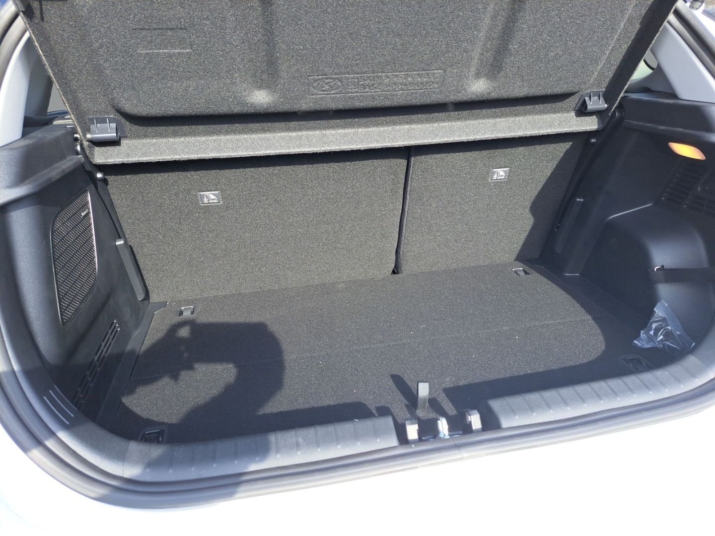 Hyundai i20 1.0 T-GDI Prime Dachl. schwarz Parkassistent