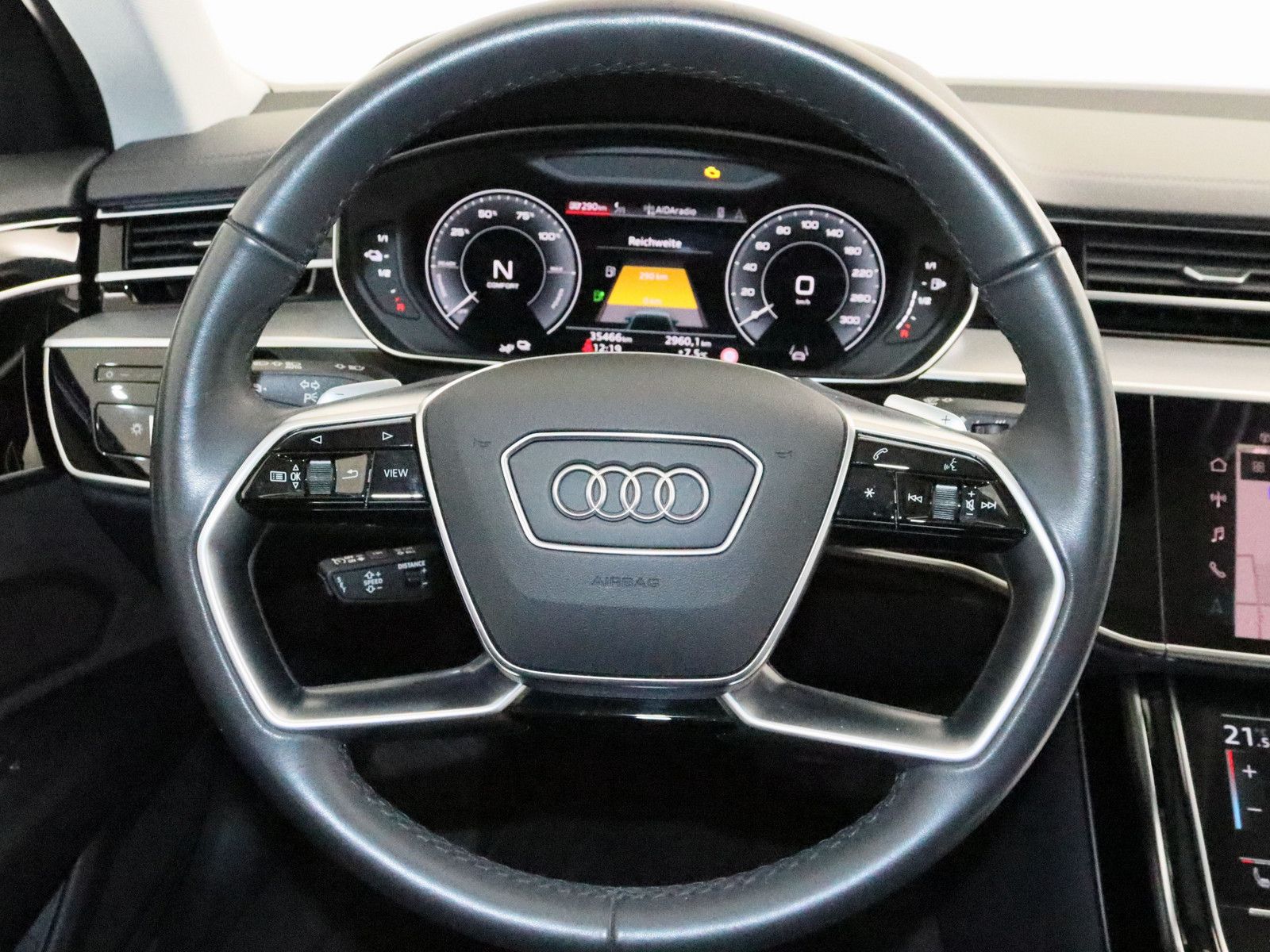 Audi A8 60 TFSI e quattro - Samsaru's Car Outlet