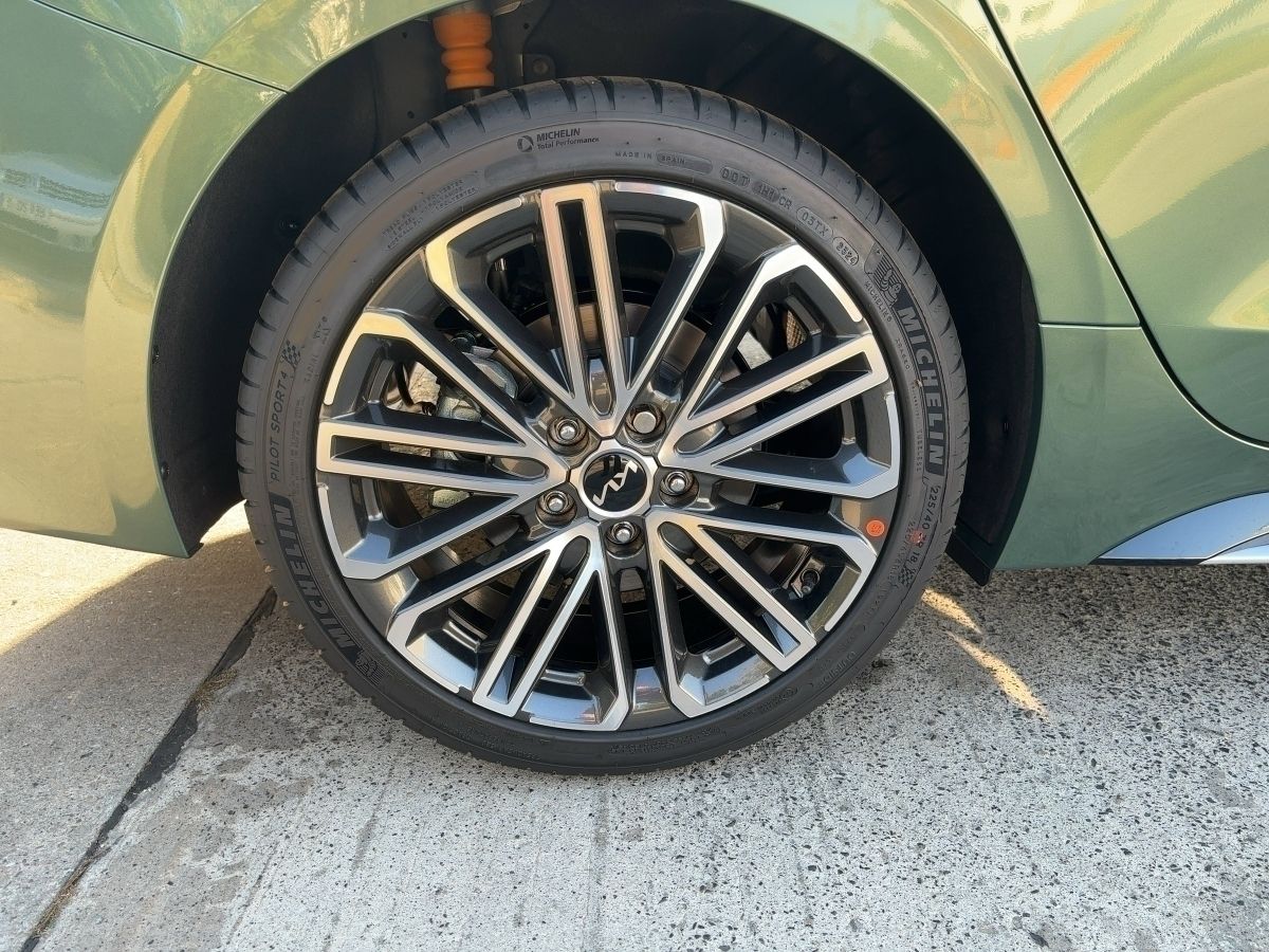 Kia PROcee'd 1.5T GT-Line - Samsaru's Car Outlet