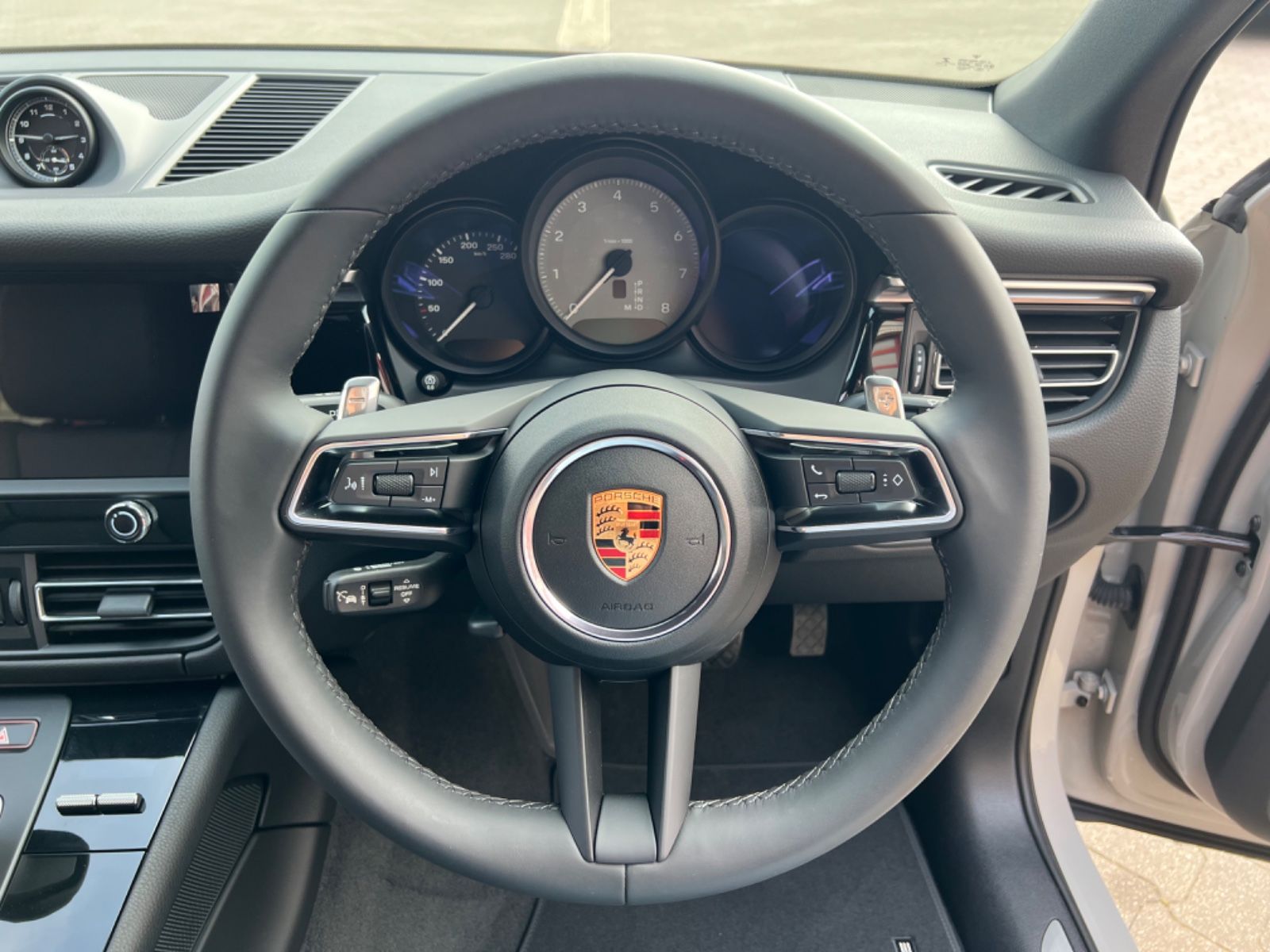 Porsche MACAN S SPORT DESIGN, RHD RECHTSLENKER