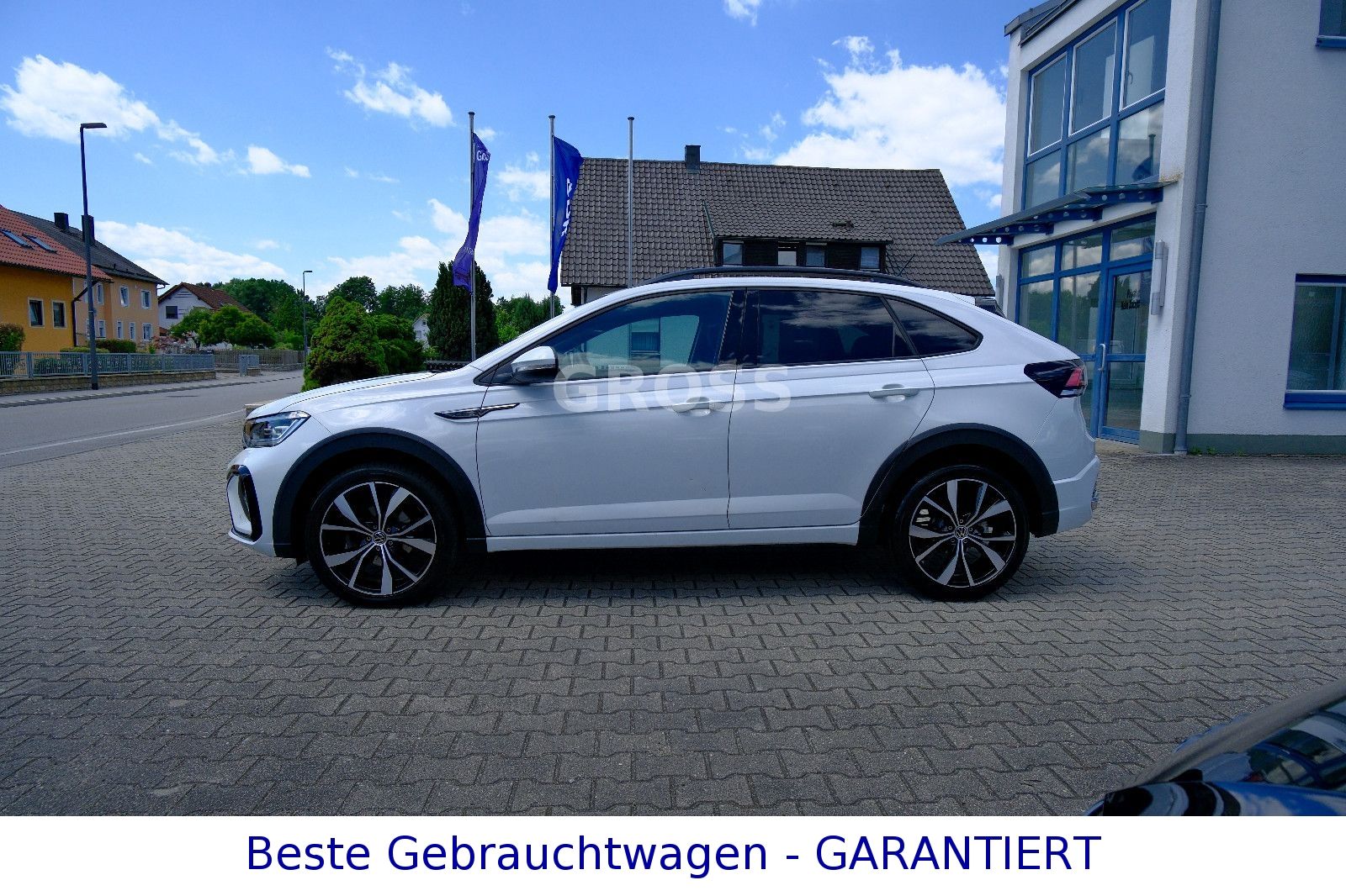 Volkswagen Taigo 1.5 TSI R-Line - Samsaru's Car Outlet