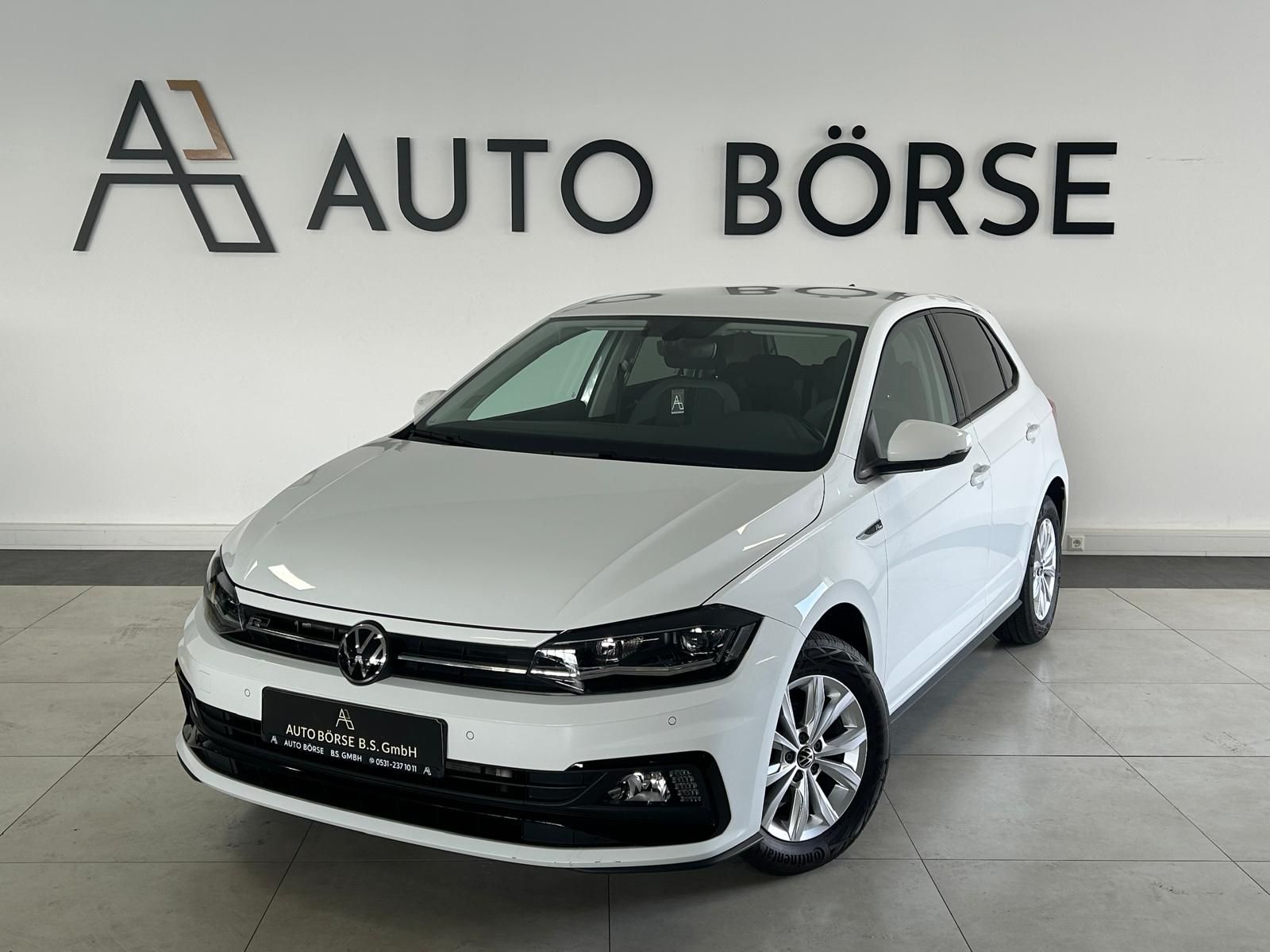 Volkswagen Polo VI 1.0 TSI DSG HIGHLINE - Samsaru's Car Outlet