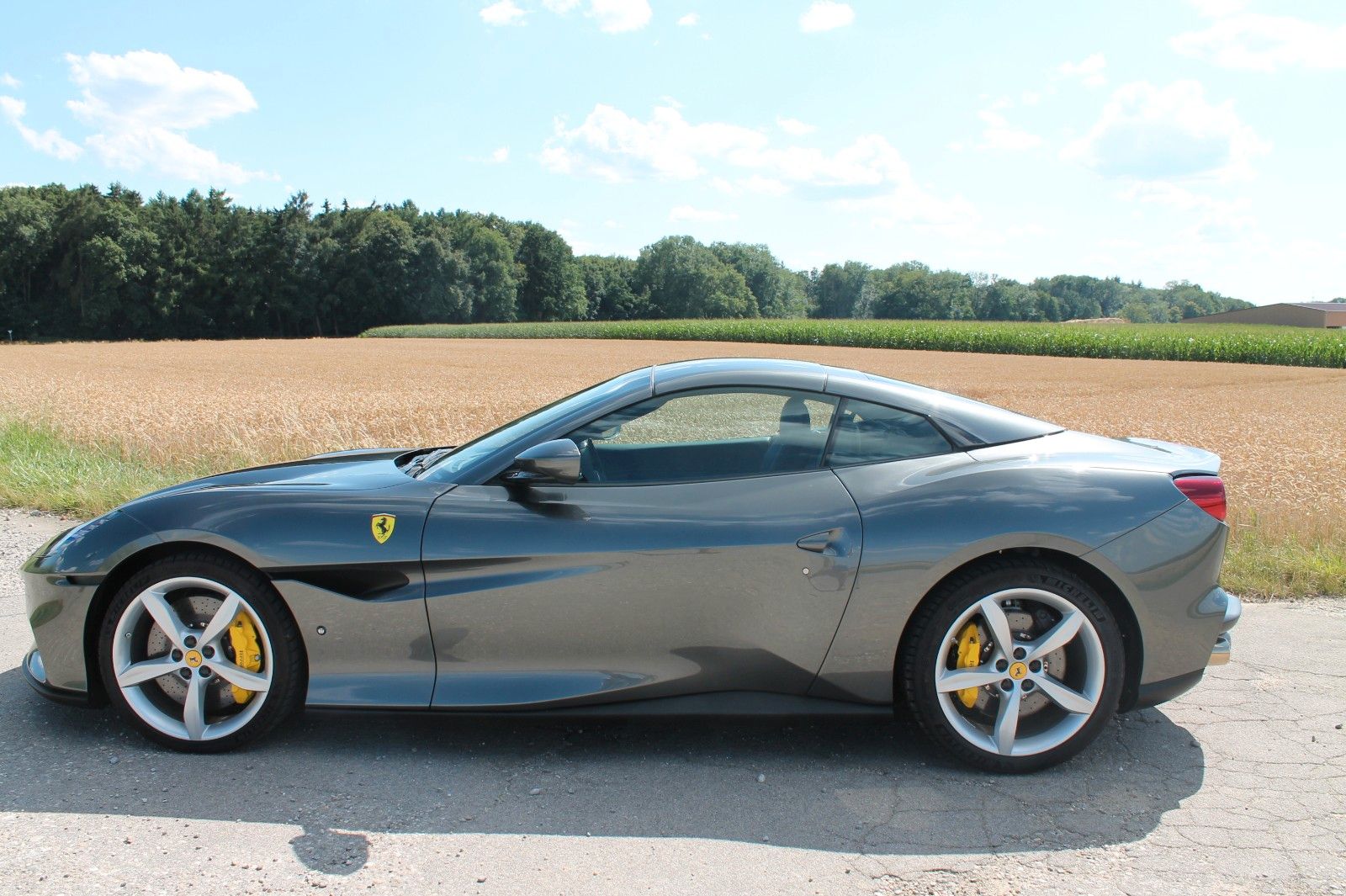 Ferrari Portofino M - Samsaru's Car Outlet