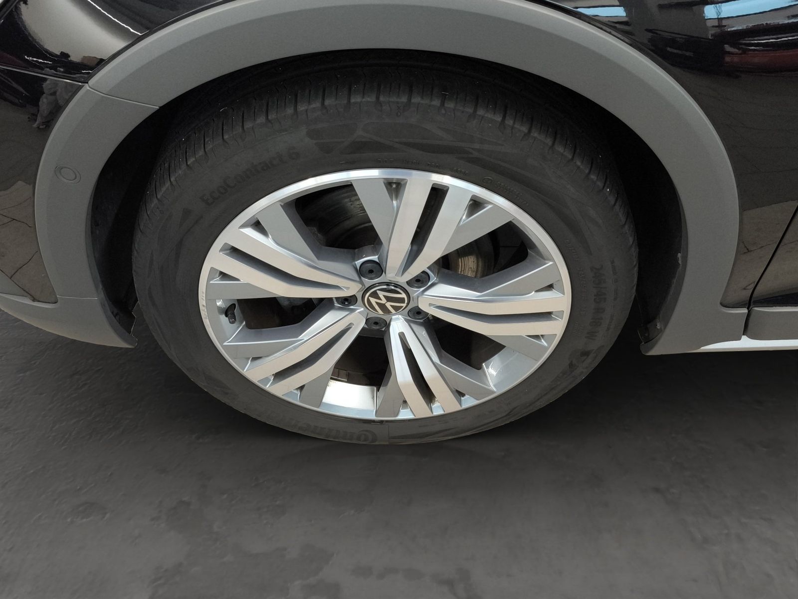 Volkswagen Passat Variant 2.0 TDI DSG 4Mo. Alltrack IQ.LIGH