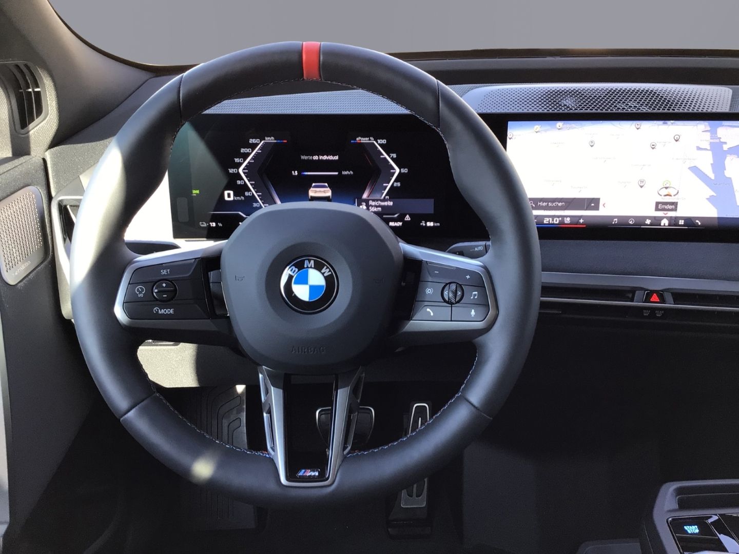 BMW iX M70 xDrive AHK/ACC/Panorama/Autobahnassistent