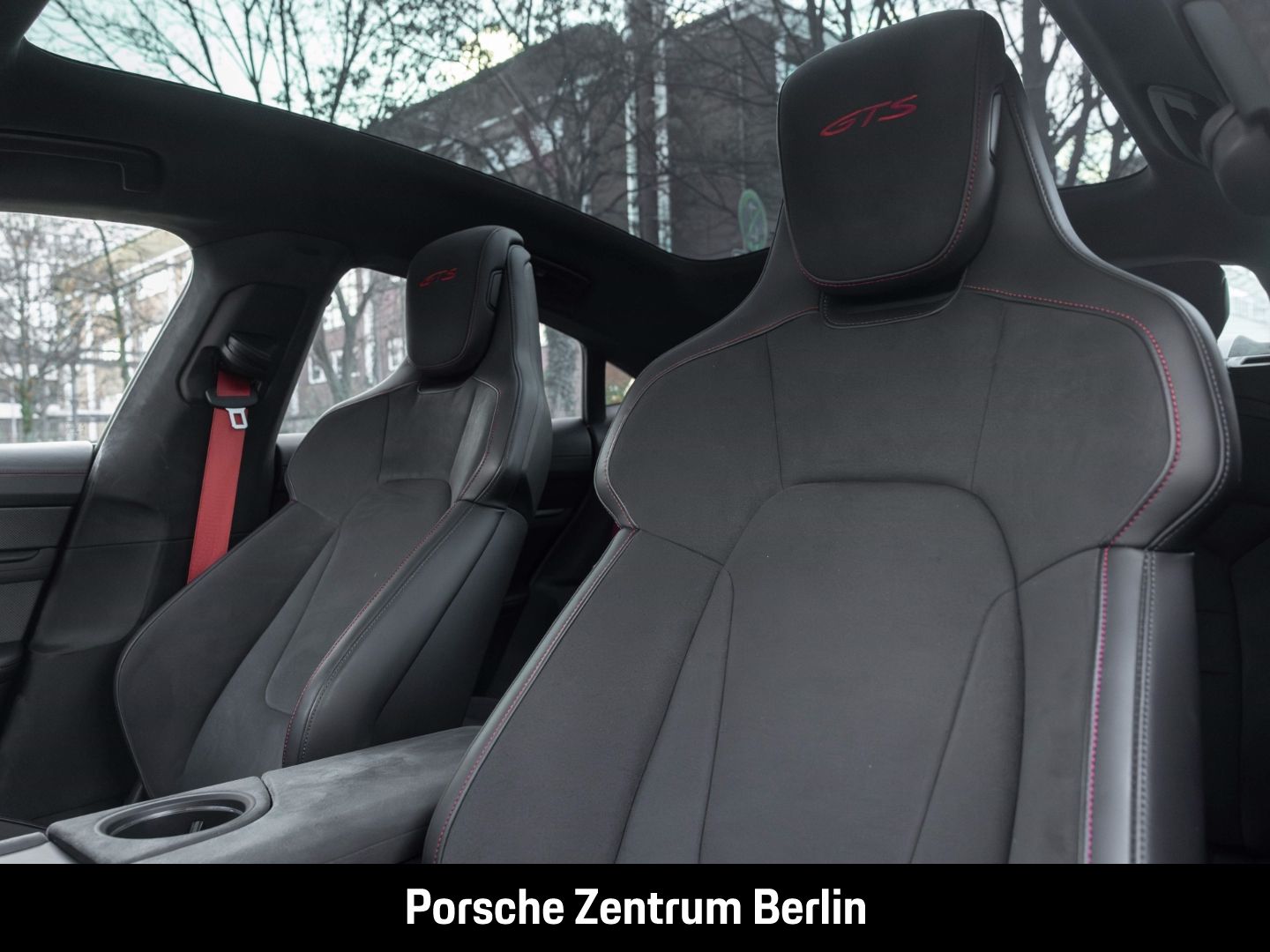 Porsche Taycan GTS Burmester Panoramadach LED-Matrix