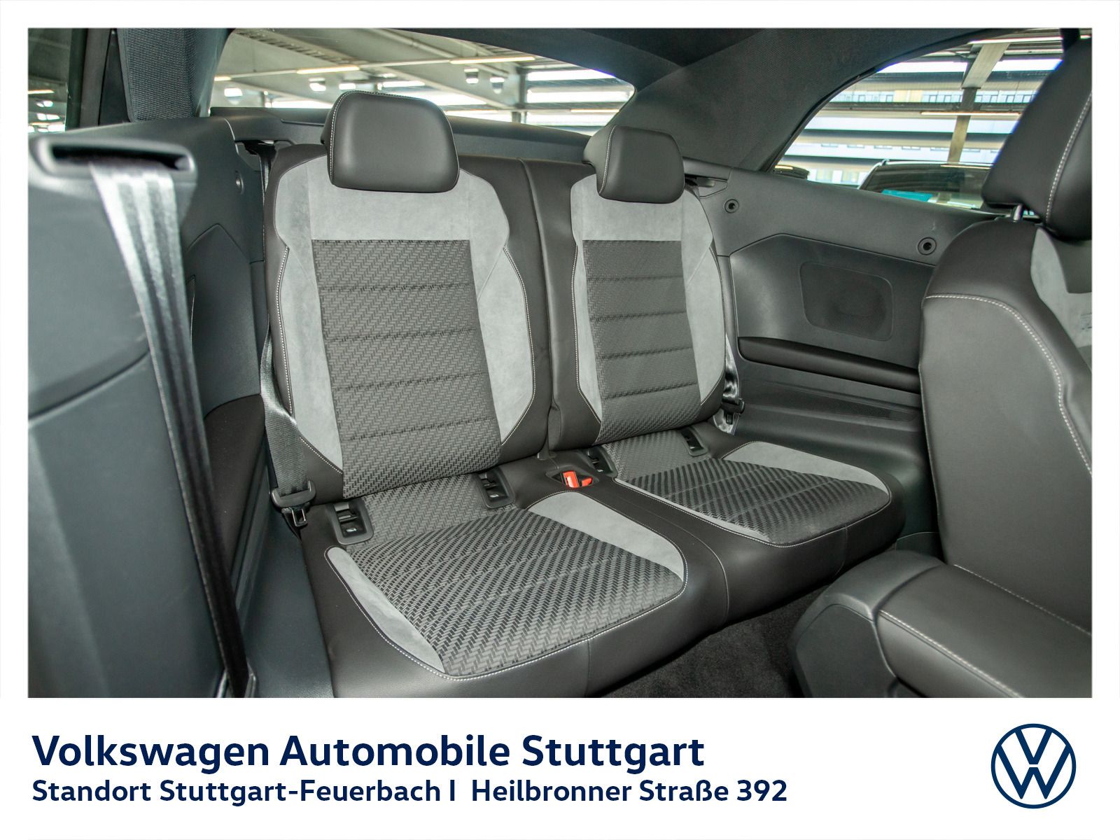 Volkswagen T-Roc R-Line - Samsaru's Car Outlet