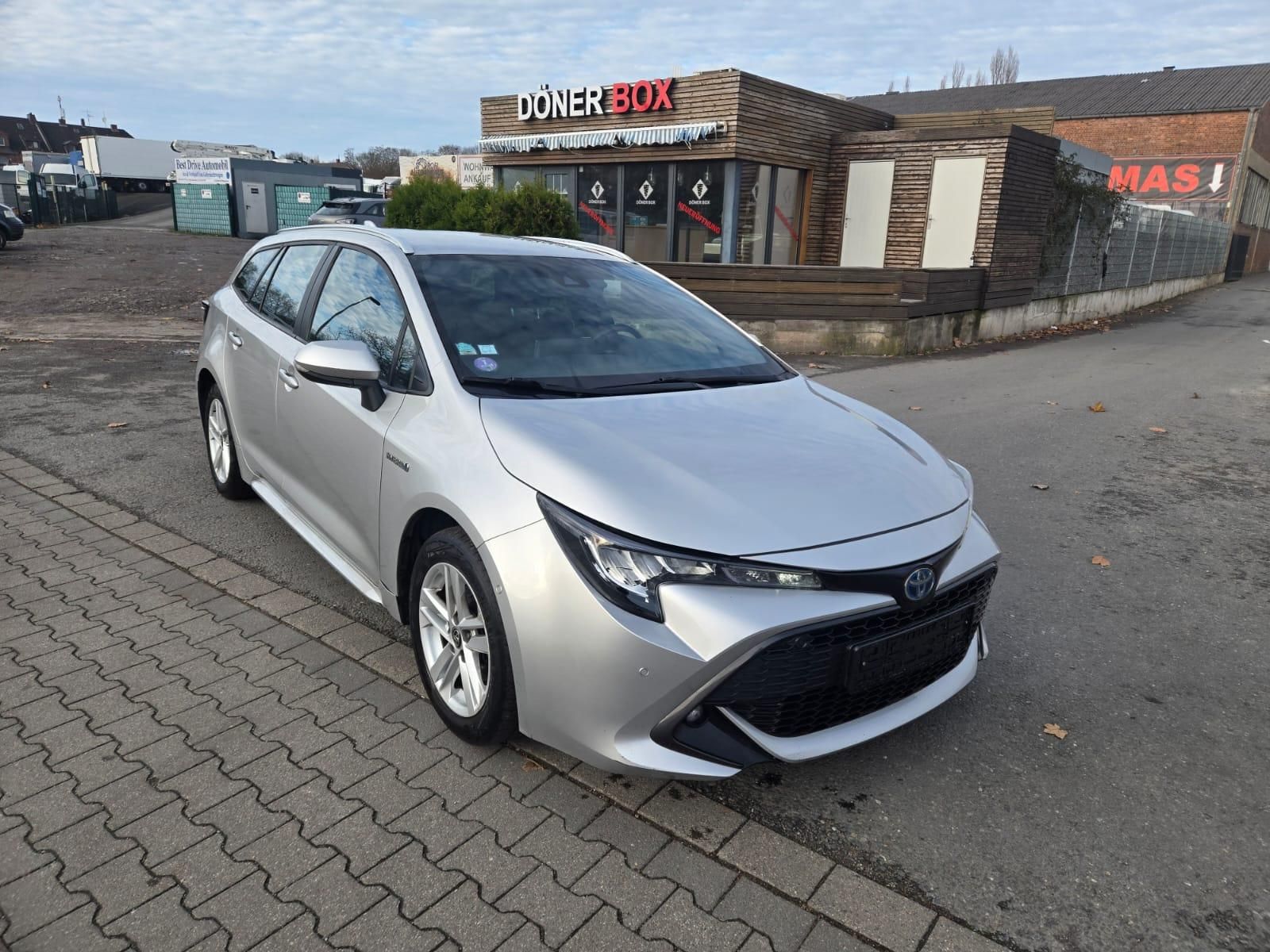 Toyota Corolla 1.8 Hydrid 1.Hand/Kamera/SHZ/NAVI/PDC...