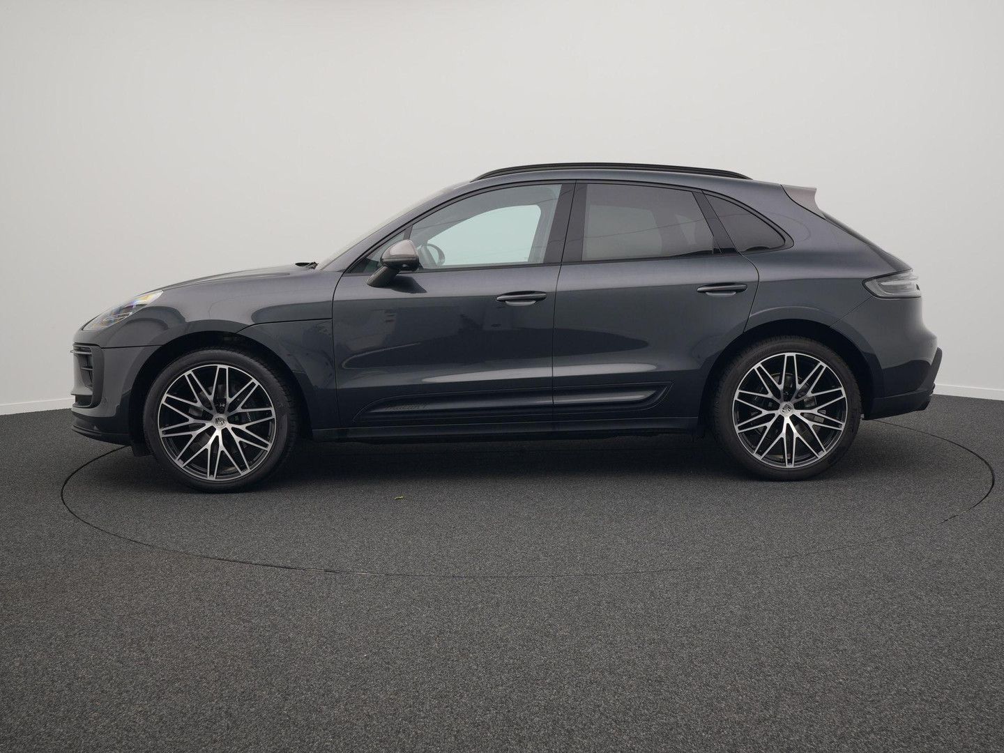 Porsche Macan T - Samsaru's Car Outlet