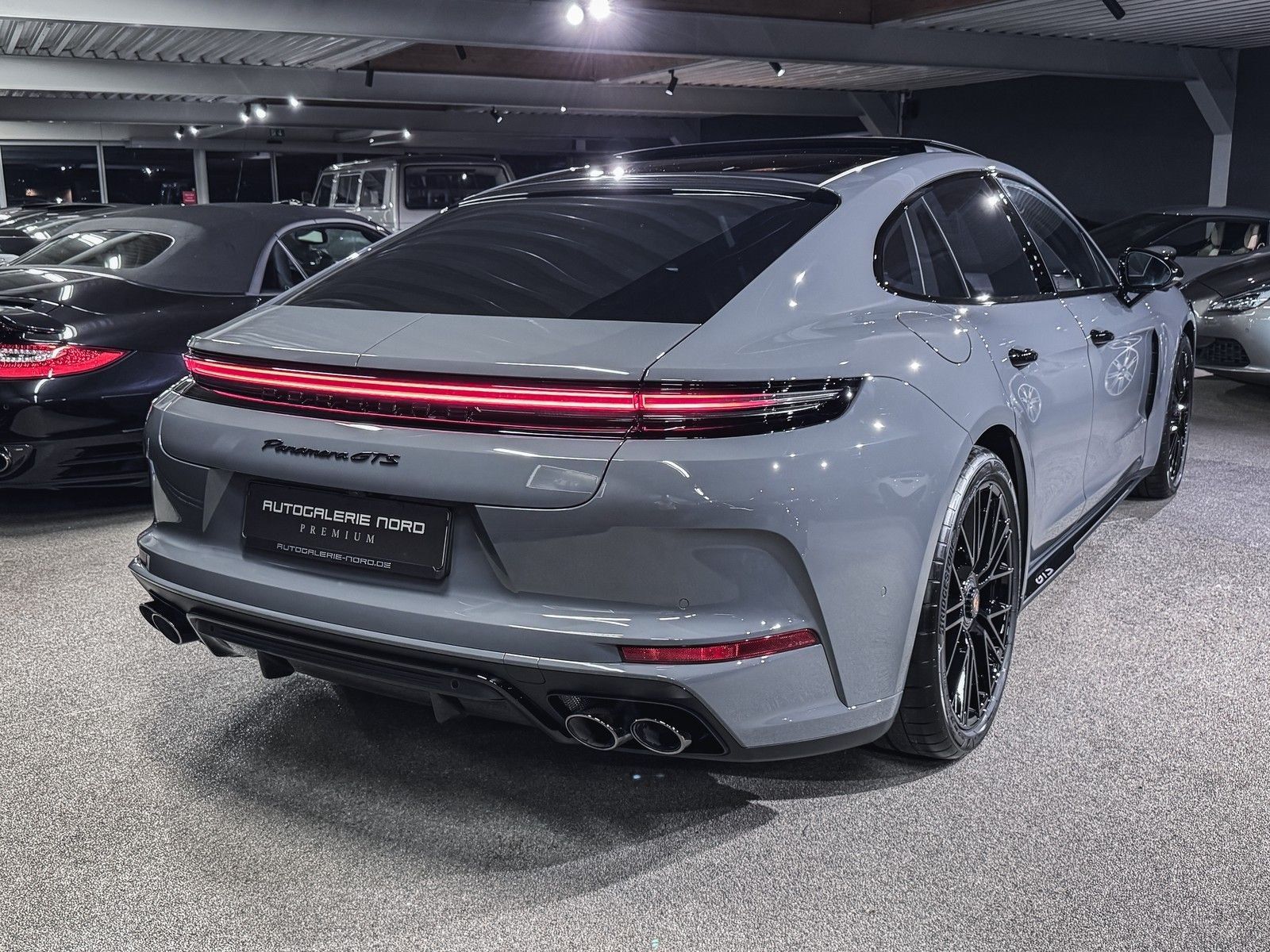 Porsche Panamera GTS Matrix+Carbon+InnoDrive+Standheiz.