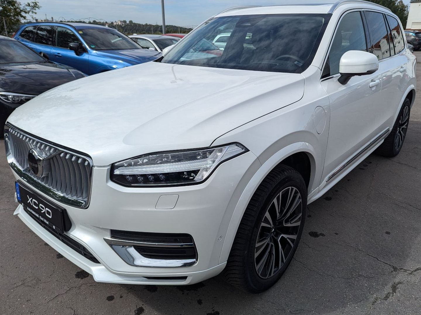 Volvo XC90 T8 AWD PANO HUD Standhz AHK LEDER NAVI LED