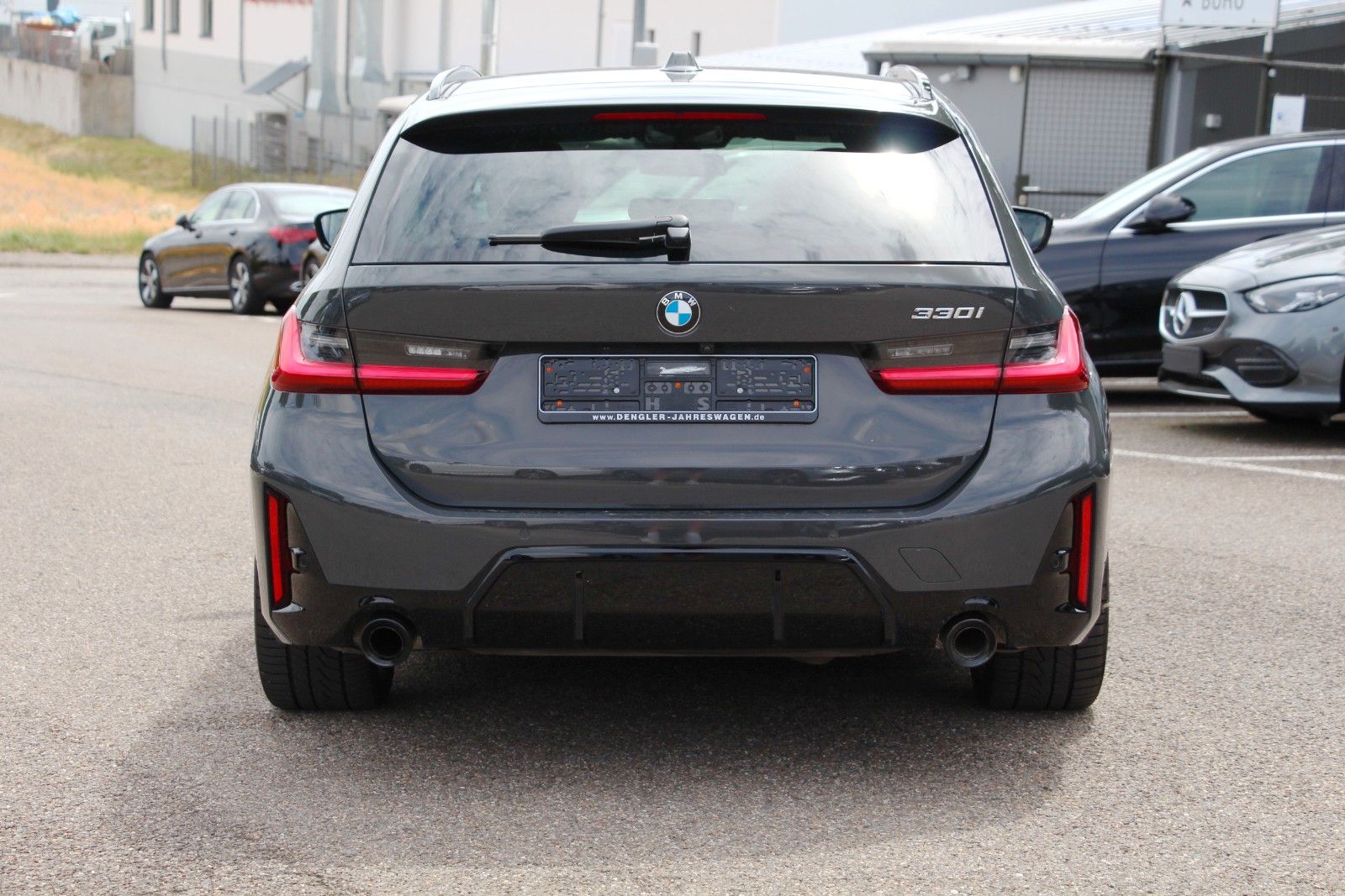 BMW 330i Touring HUD*LEDER*PANO*D-ASSISTENT M Sport