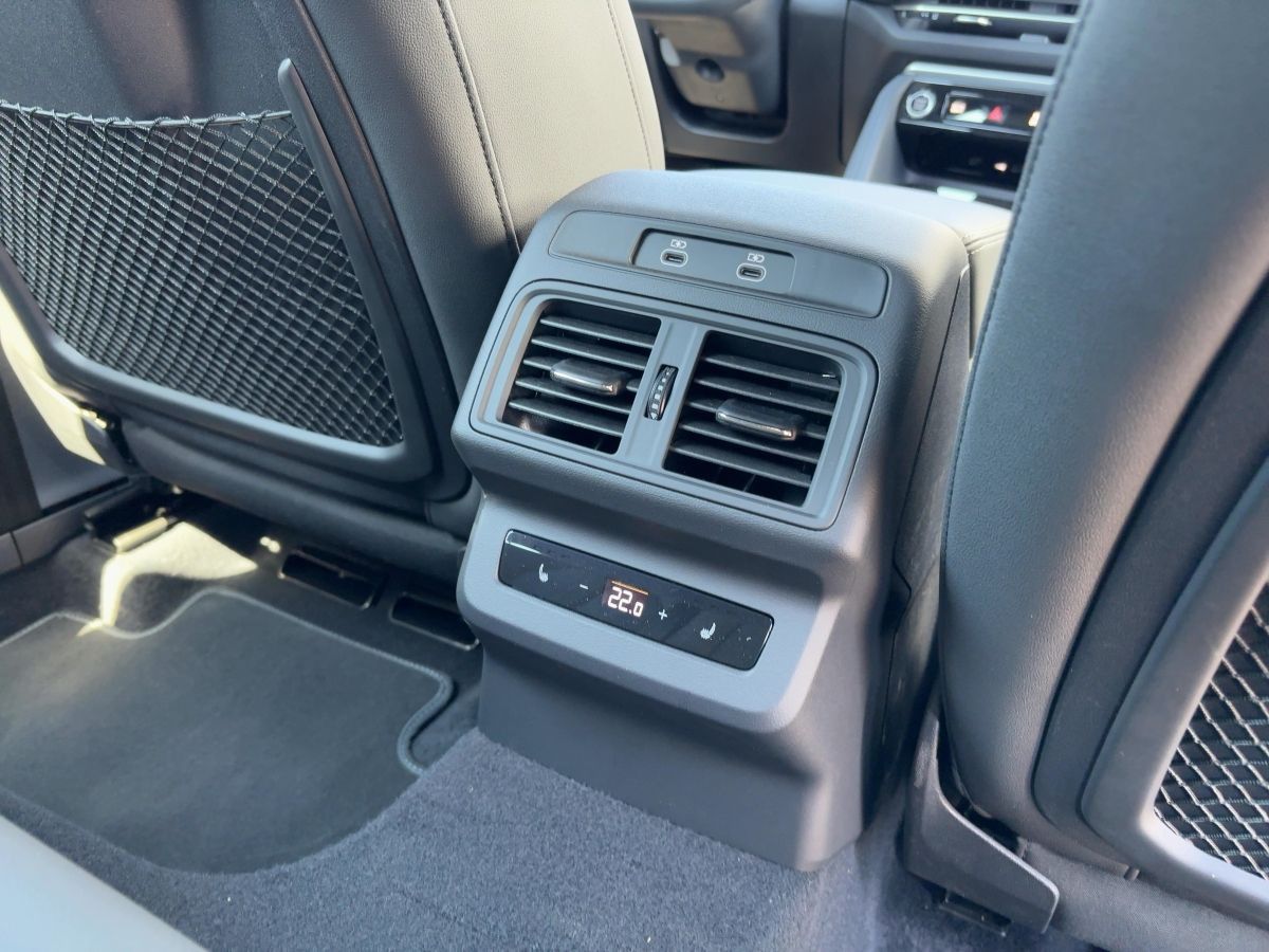 Audi Q5 Sportback TDI quattro S tronic - Samsaru's Car Outlet