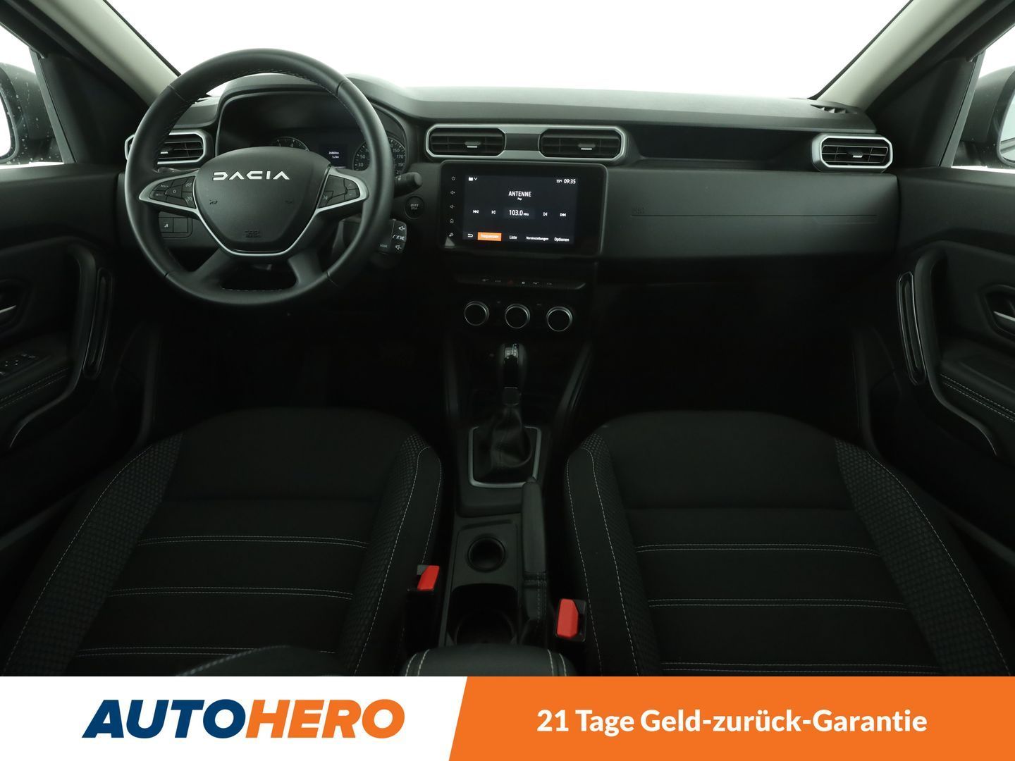 Dacia Duster 1.3 TCe Journey - Samsaru's Car Outlet