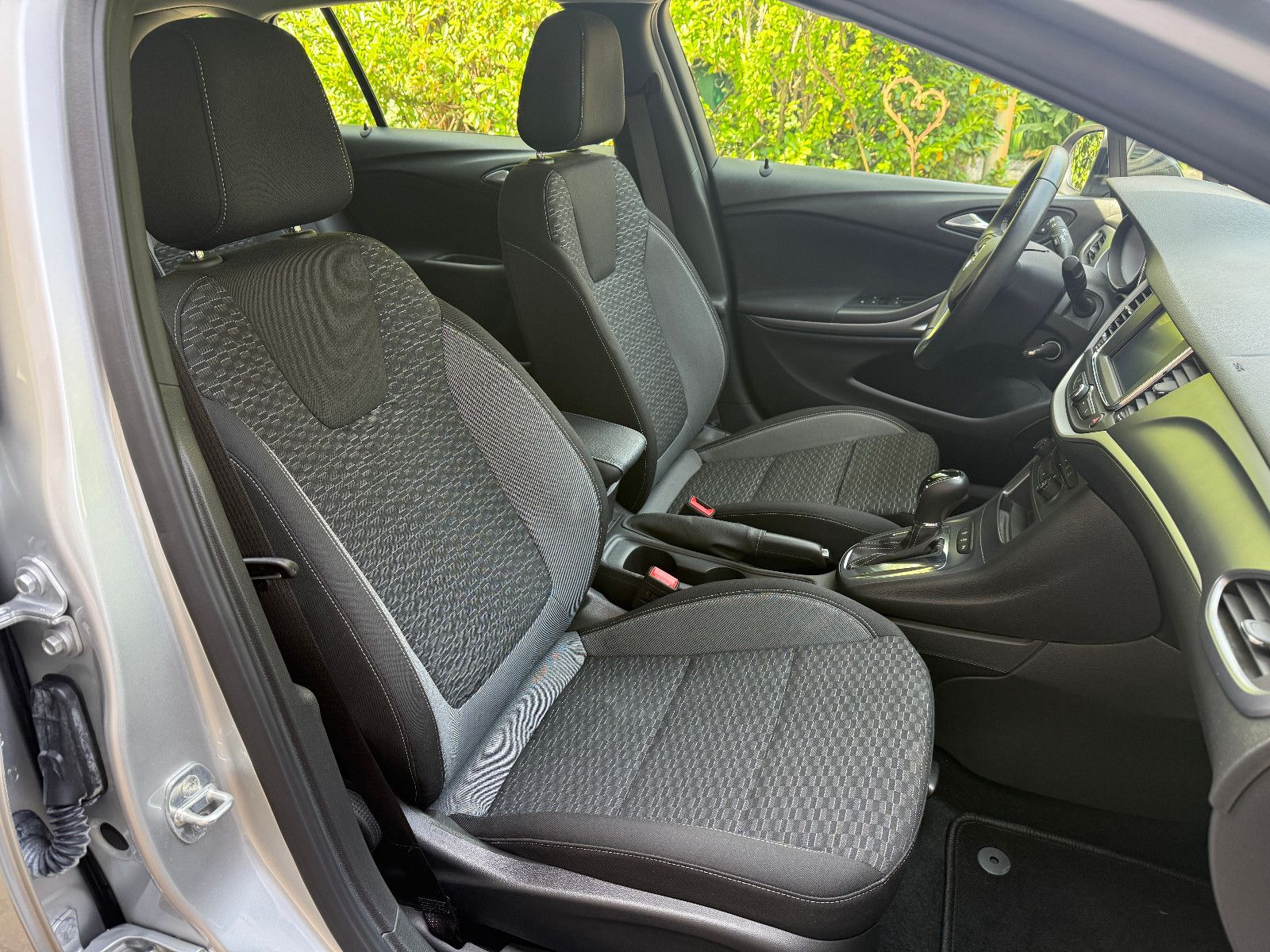 Opel Astra ST 1.5d Edition - Samsaru's Car Outlet