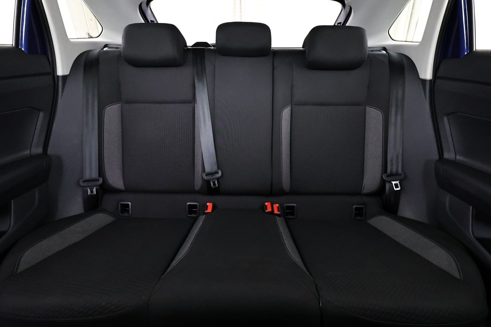 Volkswagen Taigo 1.0 TSI Life - Samsaru's Car Outlet