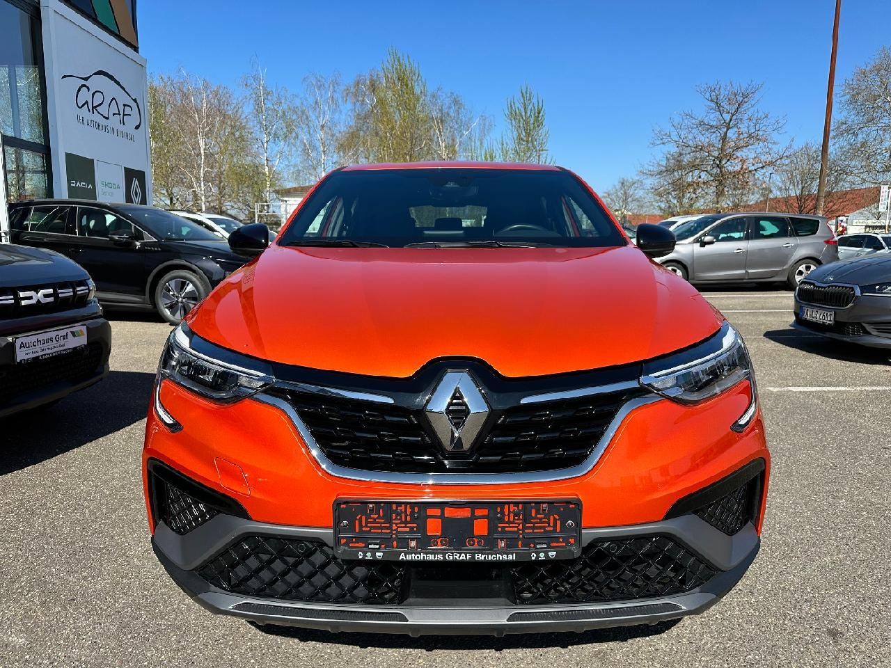 Renault Arkana RS Line E-Tech 145 - Samsaru's Car Outlet