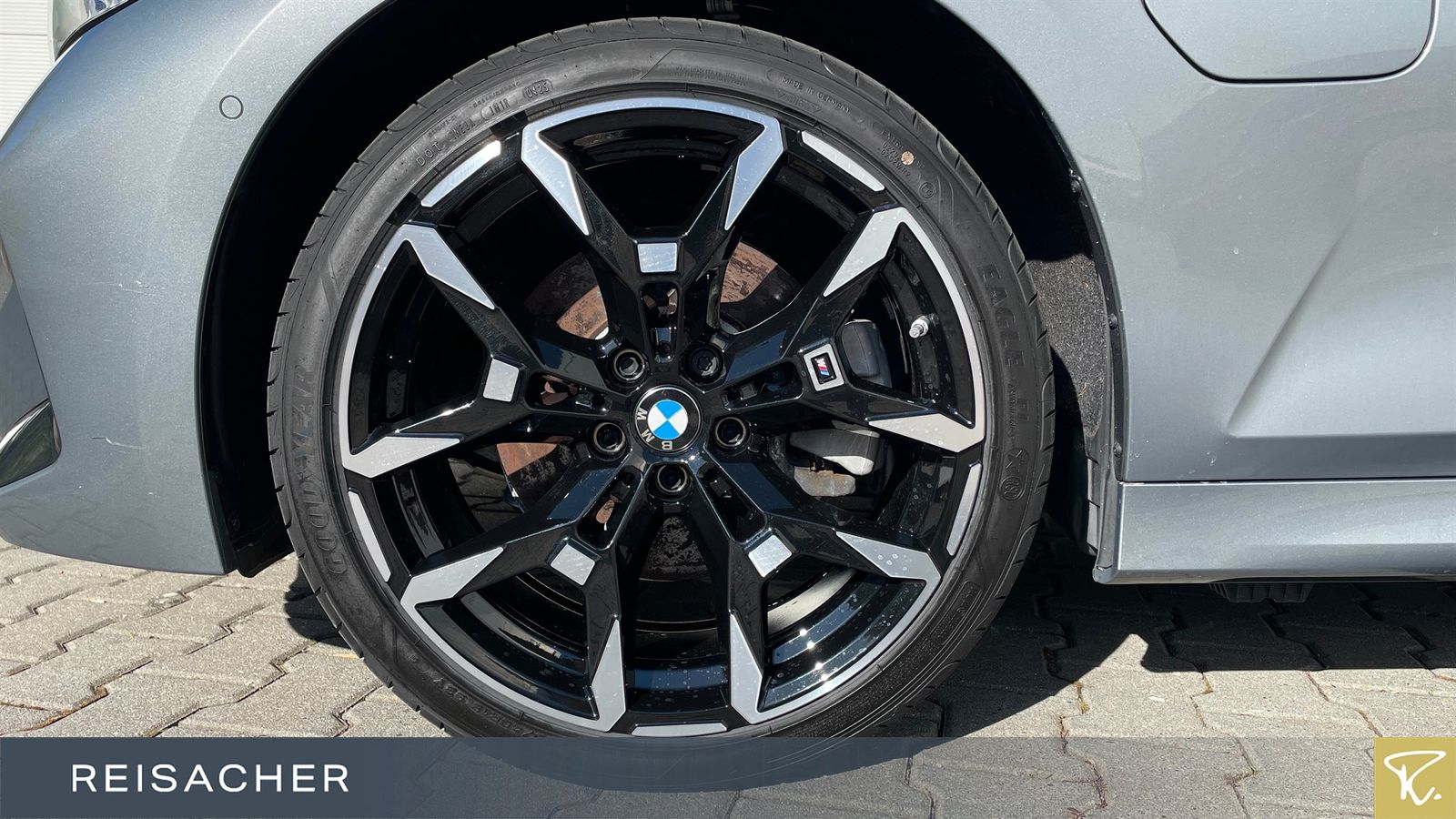 BMW 330e xDrive Lim M Sport,LCPro.HuD,AHK,ACC,adLED