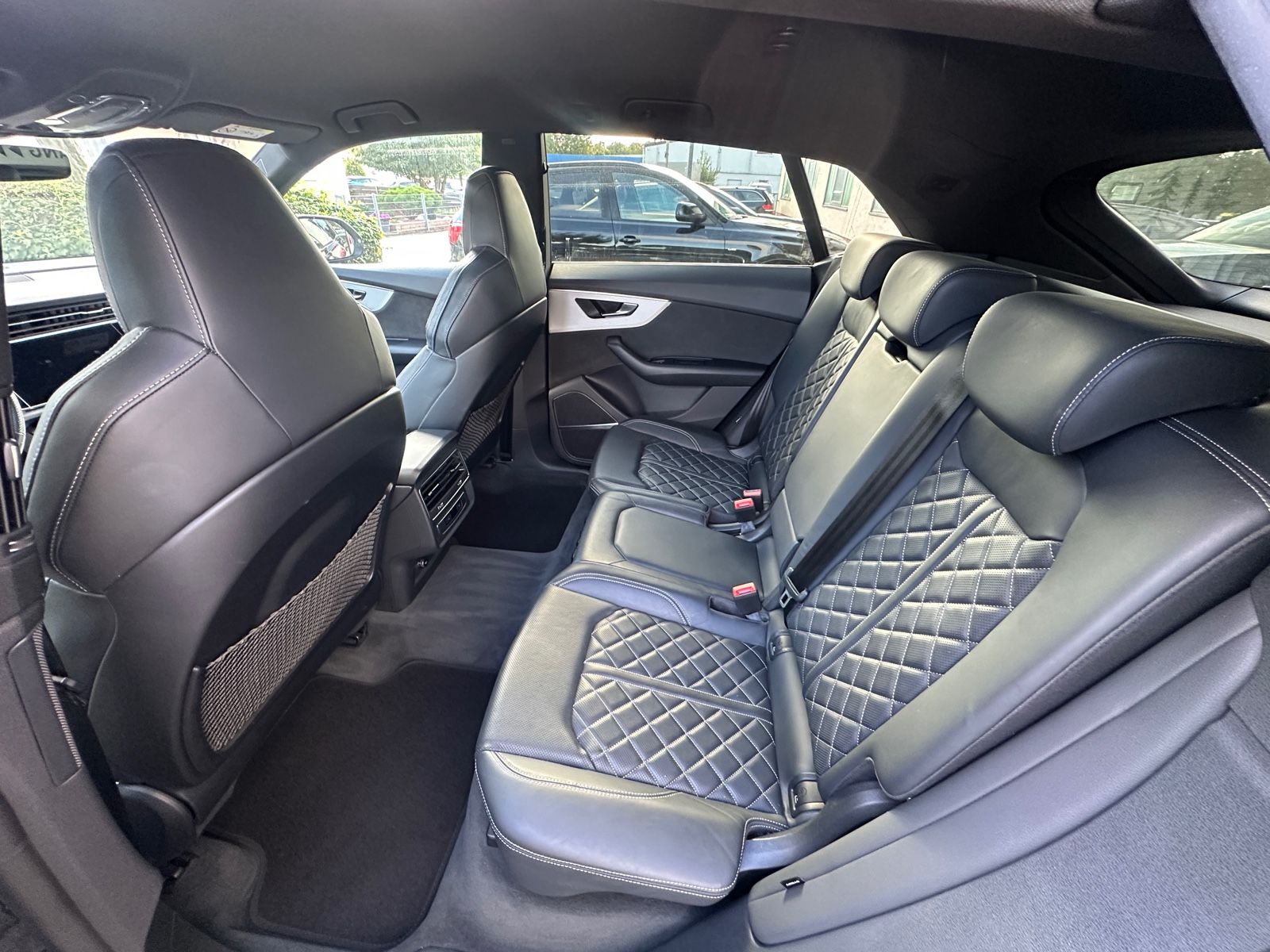 Audi Q8 55 TFSIe*S-LINE*B&O*360*SOFT-CLOSE*AHK*VIRTUE