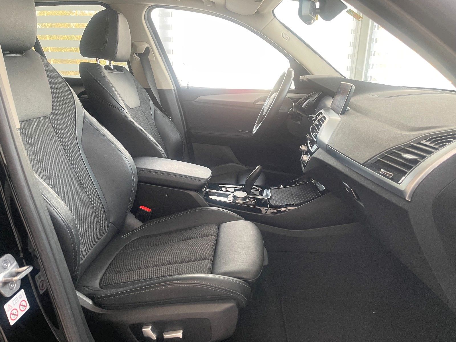 BMW X3 xDrive 30d Sport - Samsaru's Car Outlet