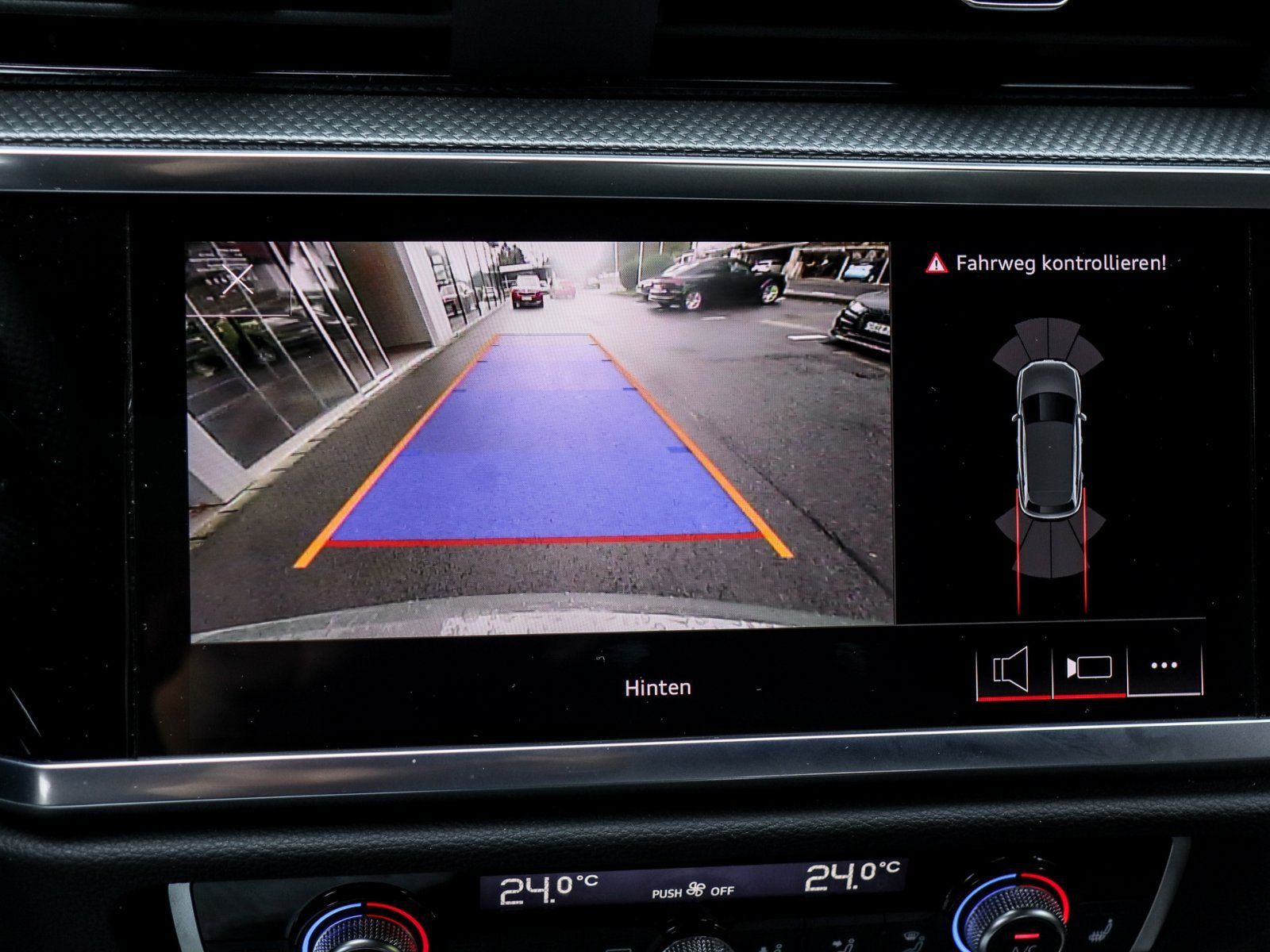 Audi Q3 40 TDI quattro S-Line - Samsaru's Car Outlet