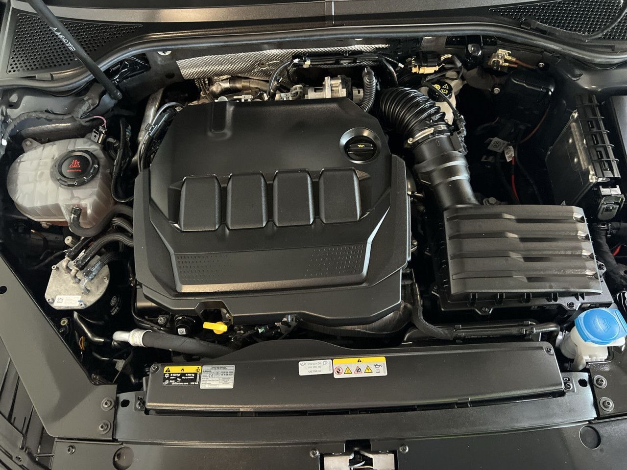 Volkswagen Passat Variant Elegance 2.0 TDI 4MOTION DSG  AHK