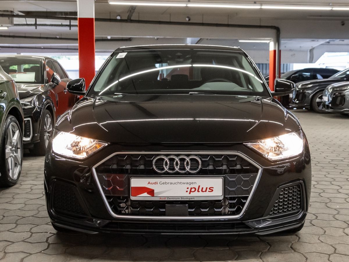 Audi A1 Sportback Advanced 25 TFSI S tronic - Samsaru's Car Outlet