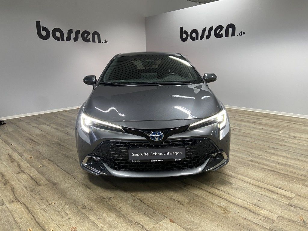Toyota Corolla 1.8 Hybrid Team Deutschland