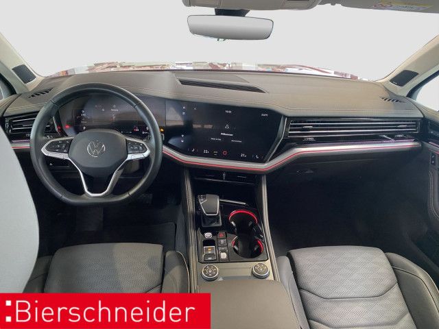 Volkswagen Touareg 3.0 TDI Elegance AHK PANO STAND 20