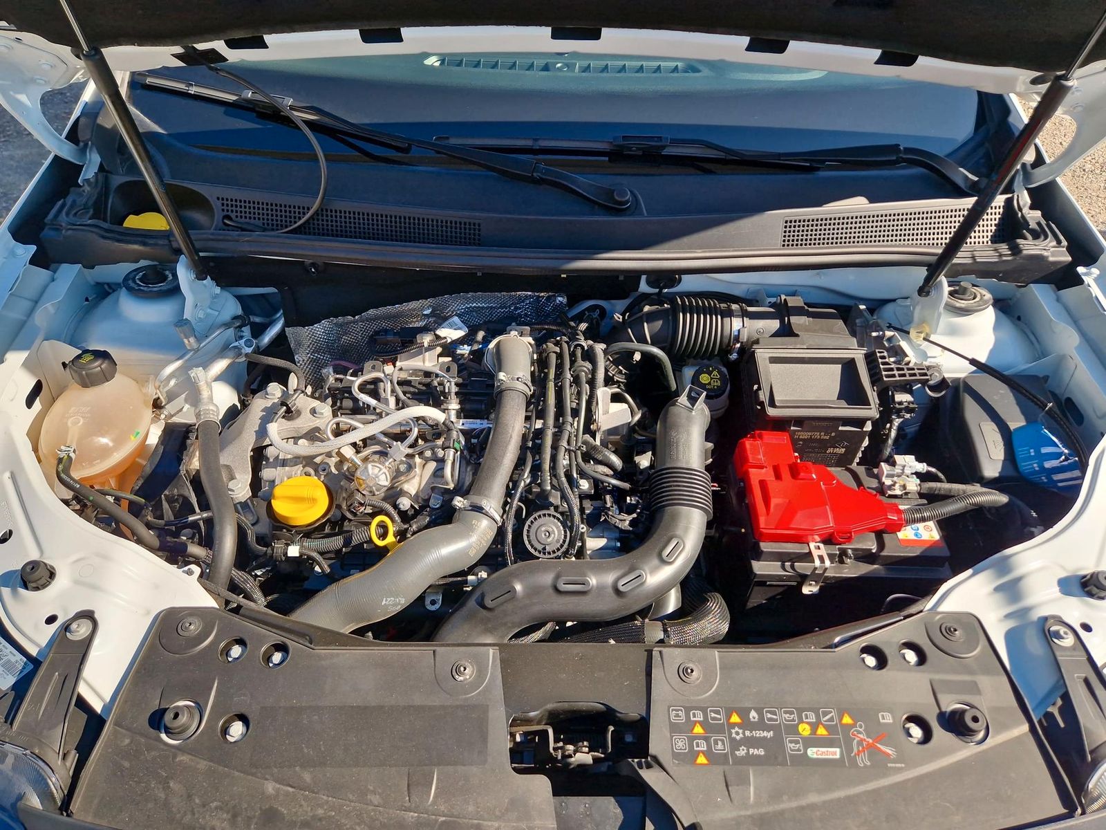 Dacia Duster II 1.3 TCe 150 Prestige 2WD - Samsaru's Car Outlet