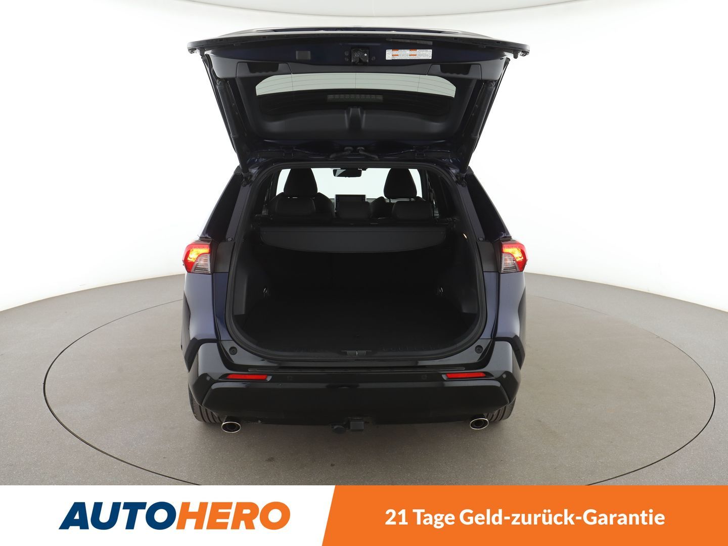 Toyota RAV 4 2.5 Hybrid 4x4 - Samsaru's Car Outlet