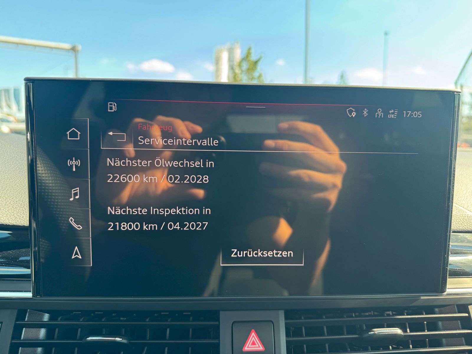 Audi A4 Avant S-Line 40 TFSI qu S-Tr. MATRIX AHK ACC