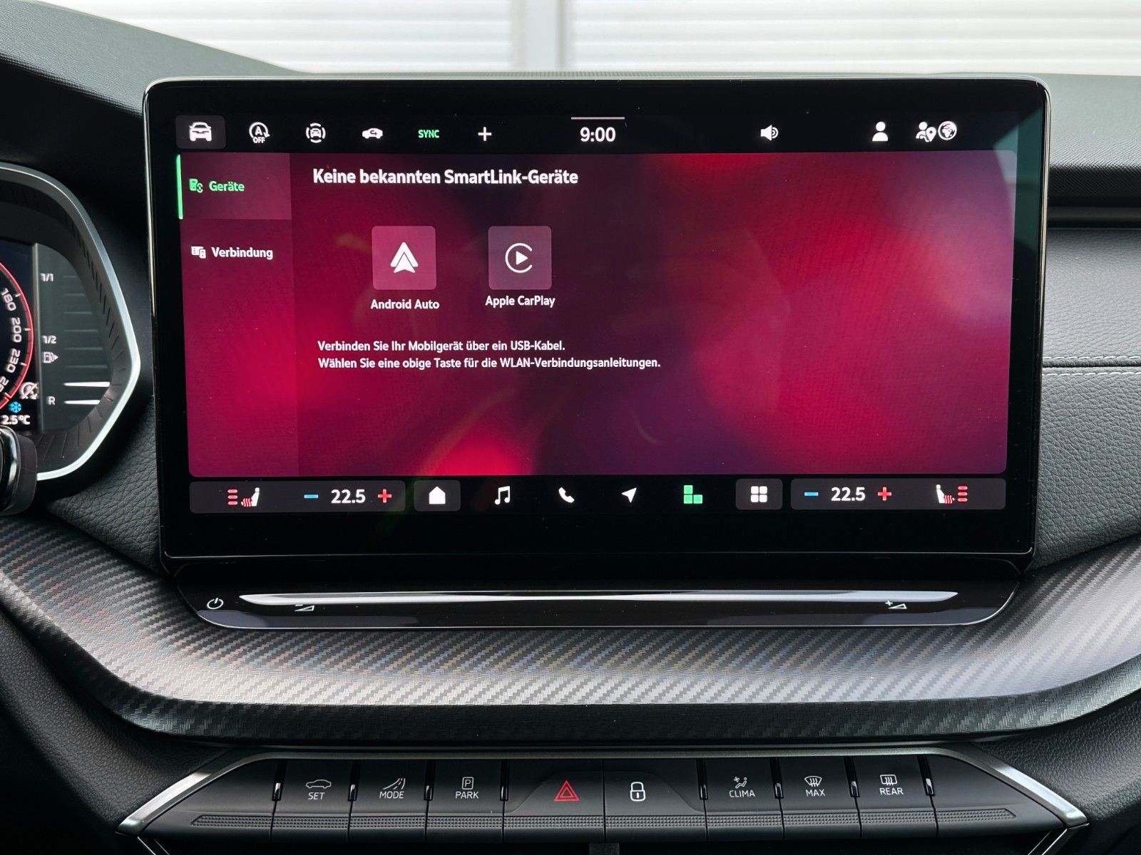 Skoda 204PS 4x4 DSG Sportline NAVI KAMERA eHK LM18"AHK