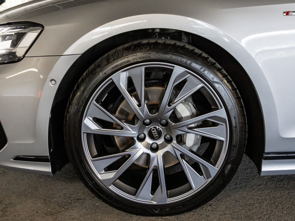 Audi A8 50 TDI quattro - Samsaru's Car Outlet