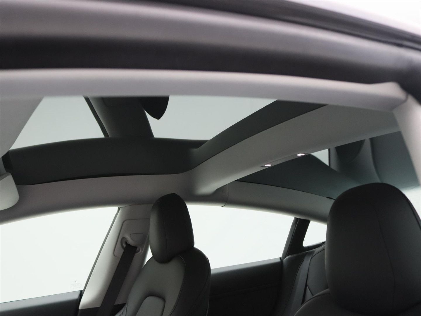 Tesla Model 3 Long-Range AWD 351pk 75 kWh 92% SoH FACE