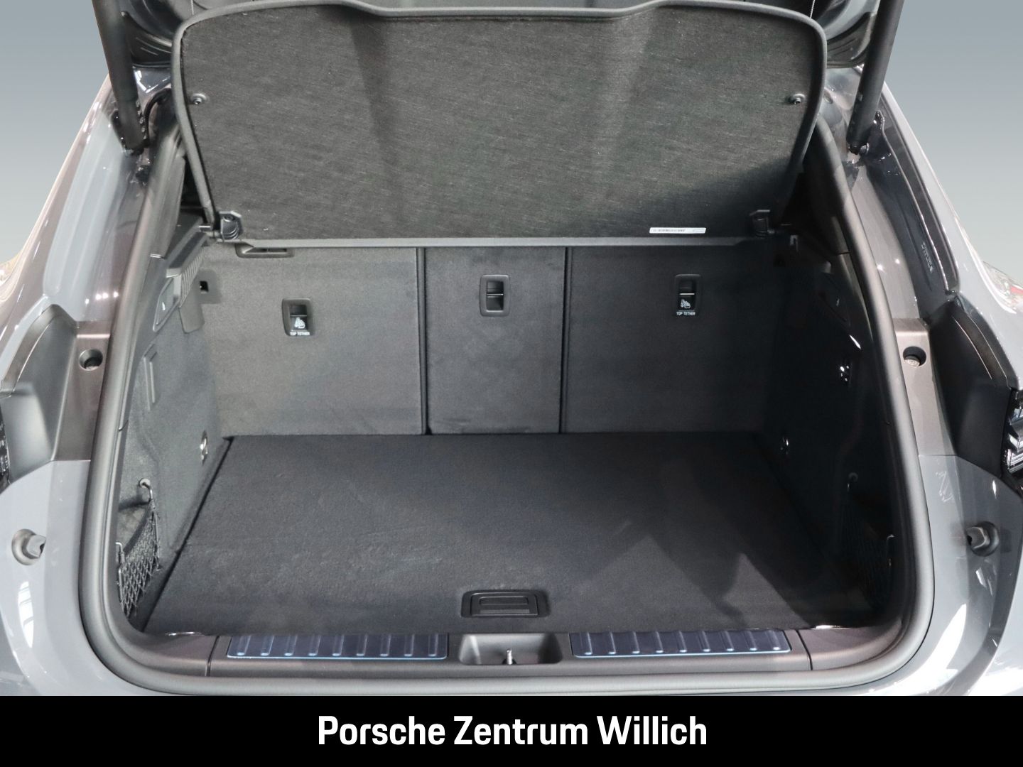 Porsche Macan 4S Surround-View InnoDrive LED-Matrix