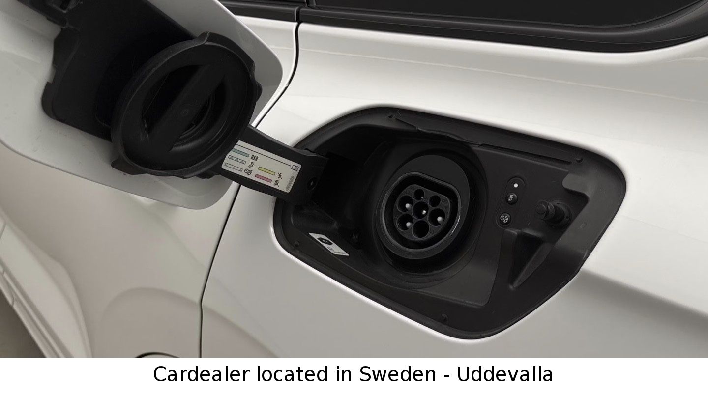 Volkswagen Touareg R 4Motion eHybrid - Samsaru's Car Outlet