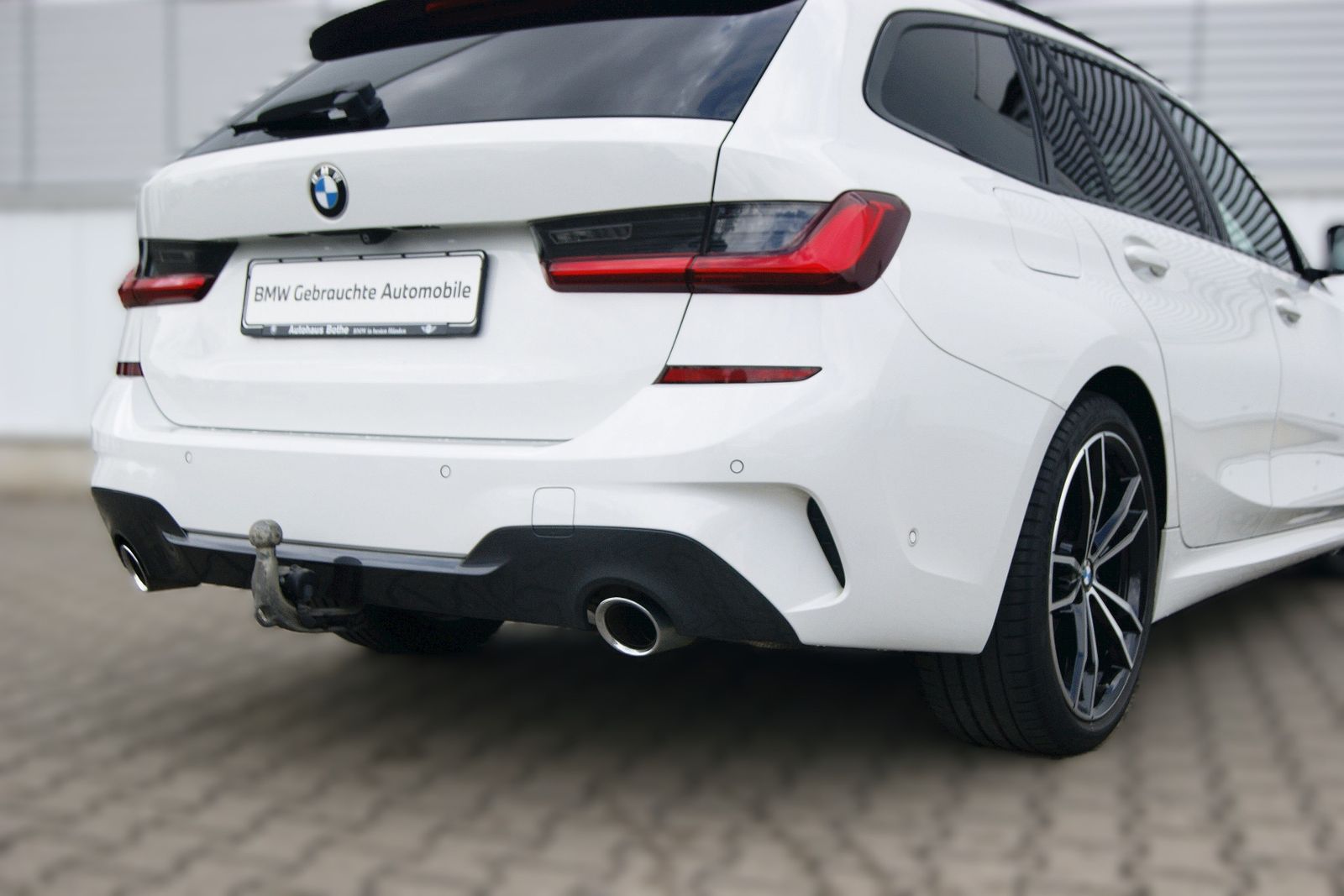 BMW 320d xDrive M Sport - Samsaru's Car Outlet